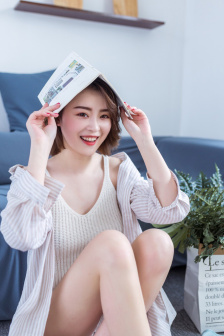 据说我是炮灰女配，告辞！