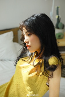 九小姐以德服人