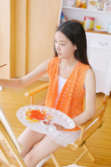 穿书后,我成了疯批反派的小太阳